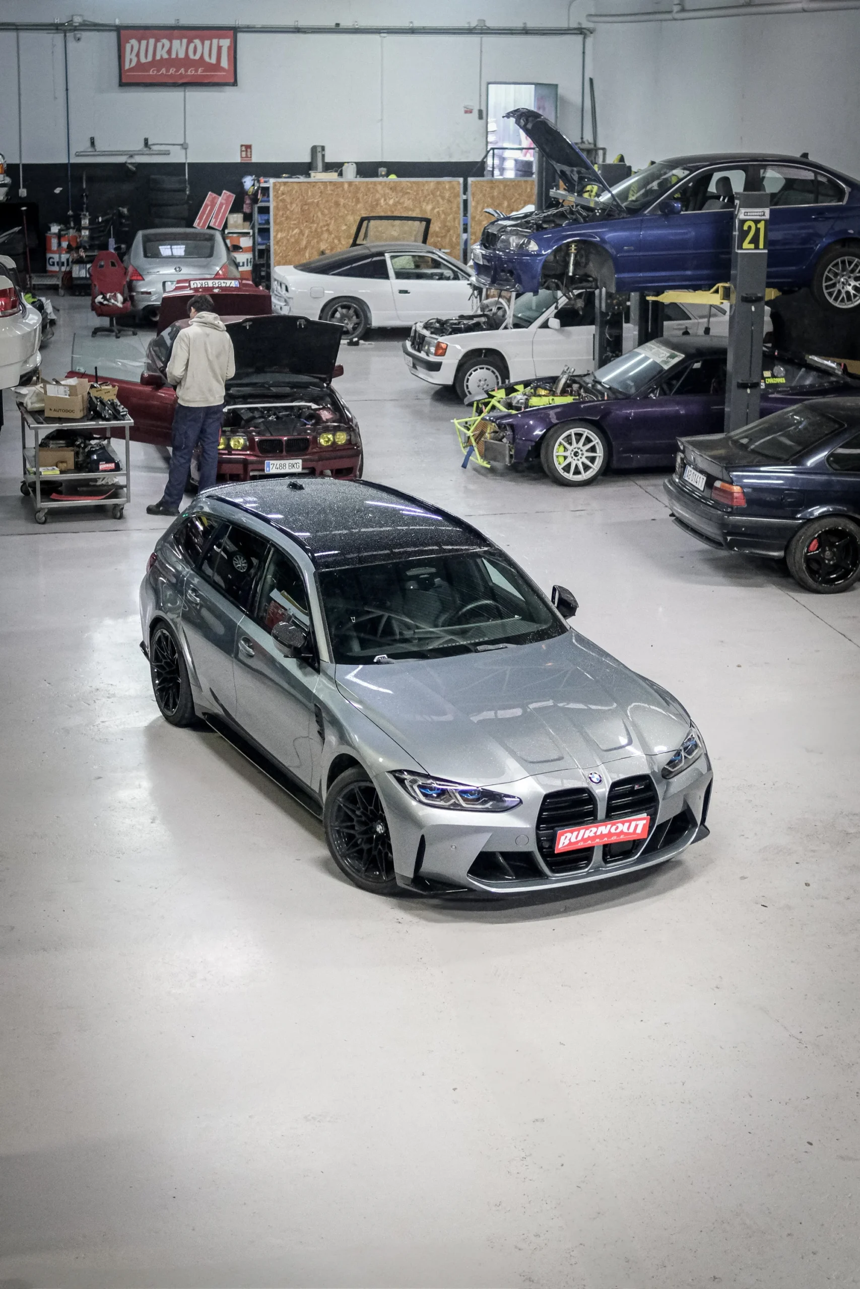 BMW en el taller Burnout Garage